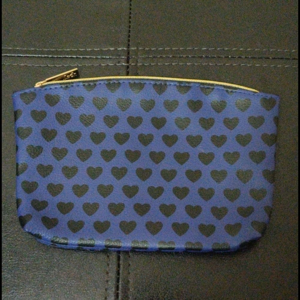 Ipsy Blue Clutch with‎ Black Hearts
